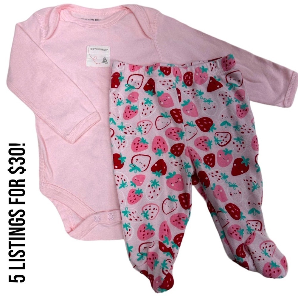 baby girl matching outfit set
Size 0-3 months